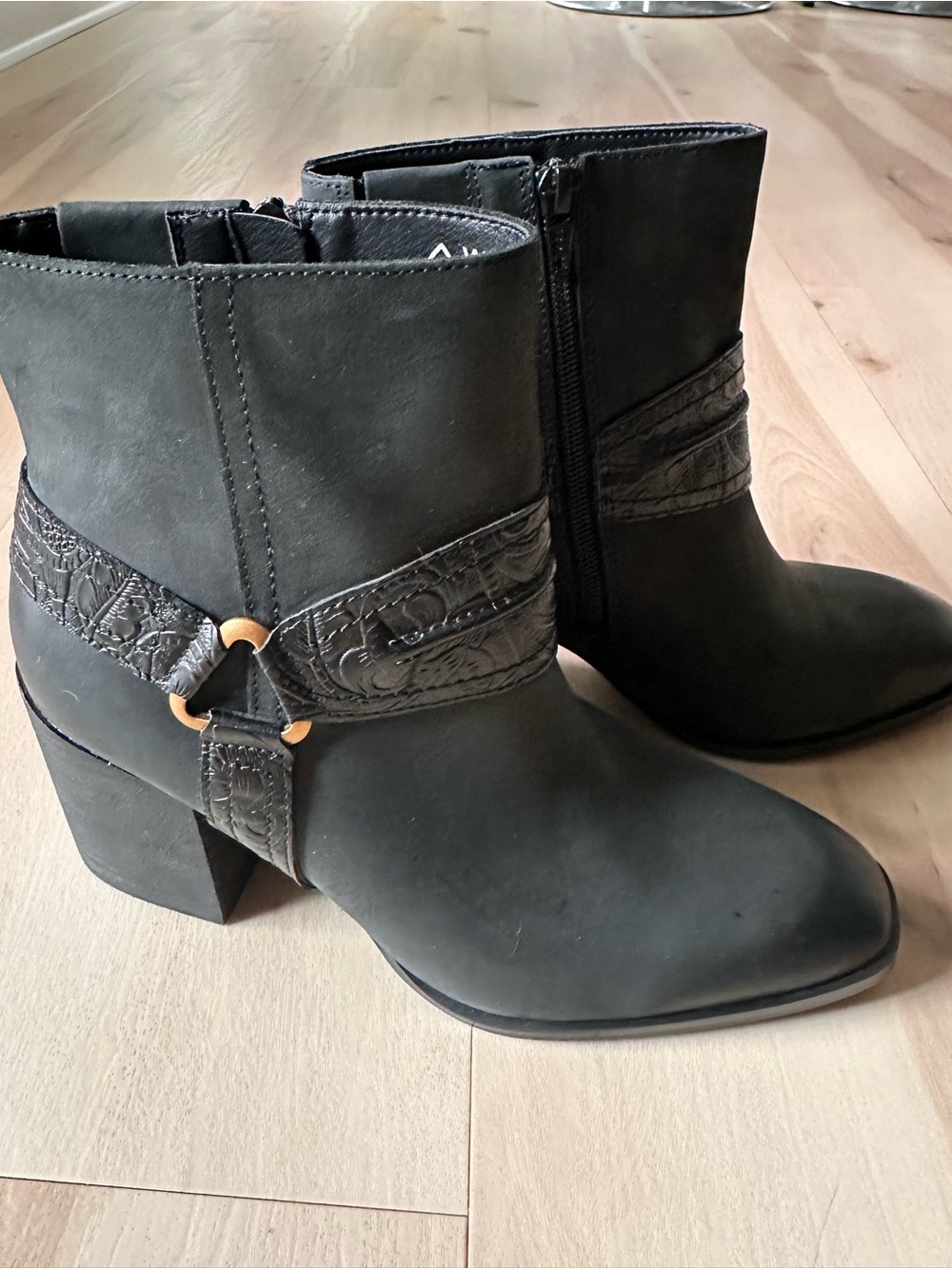 Vionic Carnelia Water Repellent Ankle Boots 7.5 black nubuck leather - Picture 9 of 14